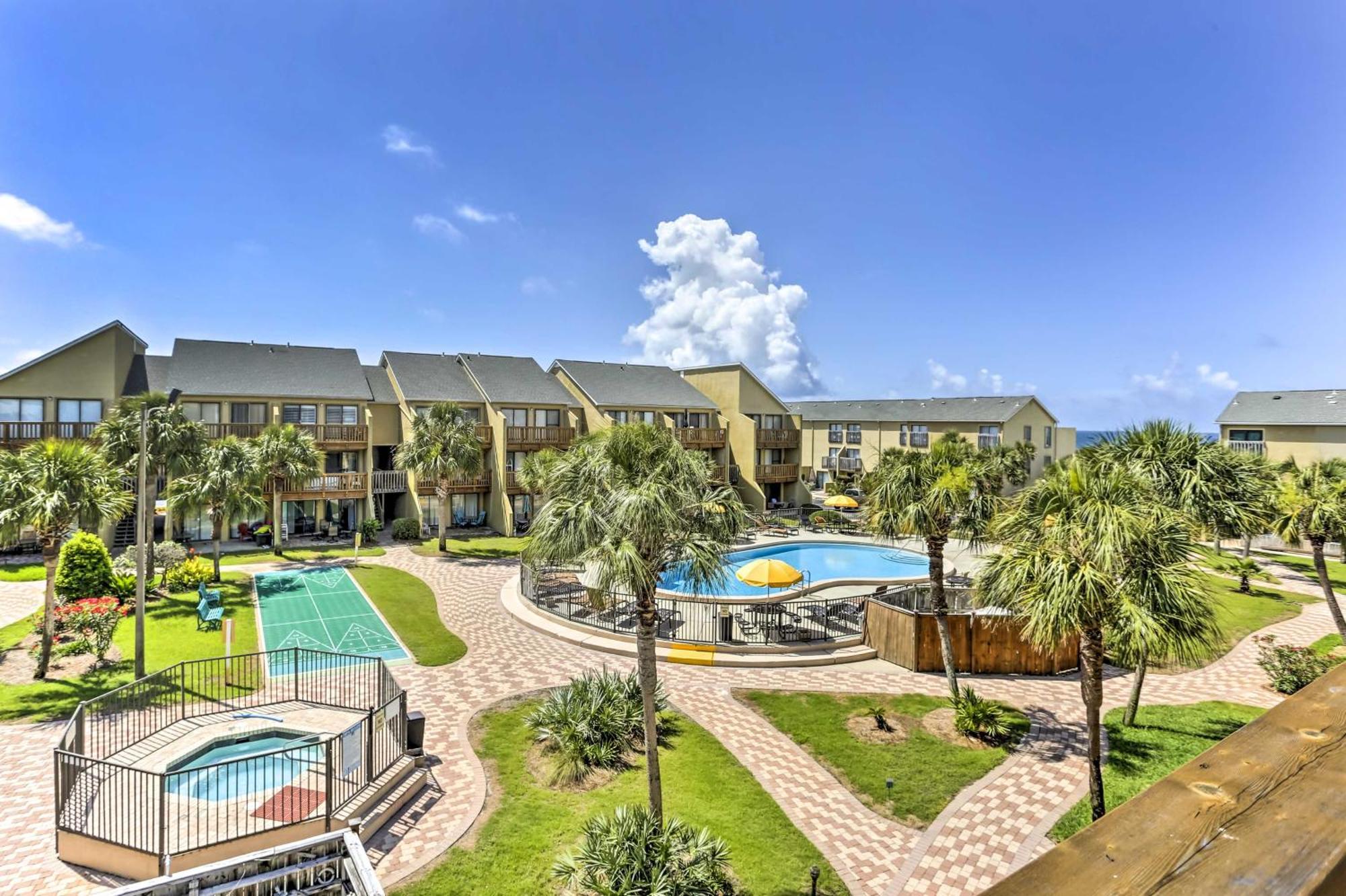 Apartment Seaside Panama With Outdoor Pool! *